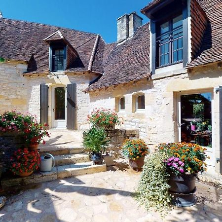 Demeure Du Vallon - Chambres D'Hotes De Charme Azerat Экстерьер фото