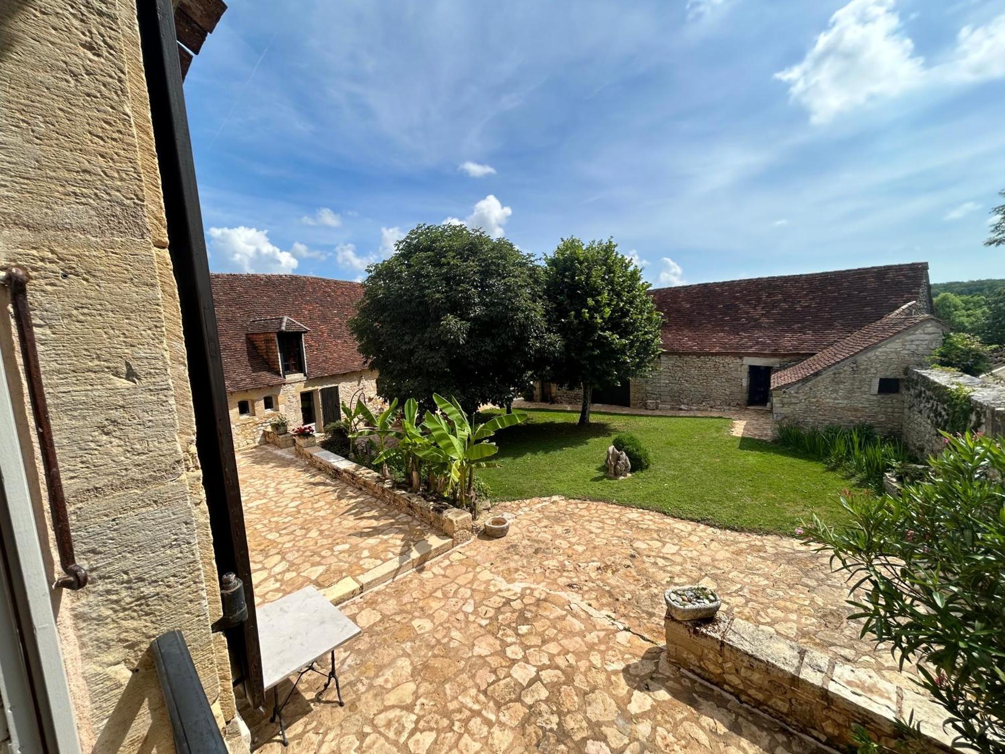 Demeure Du Vallon - Chambres D'Hotes De Charme Azerat Экстерьер фото